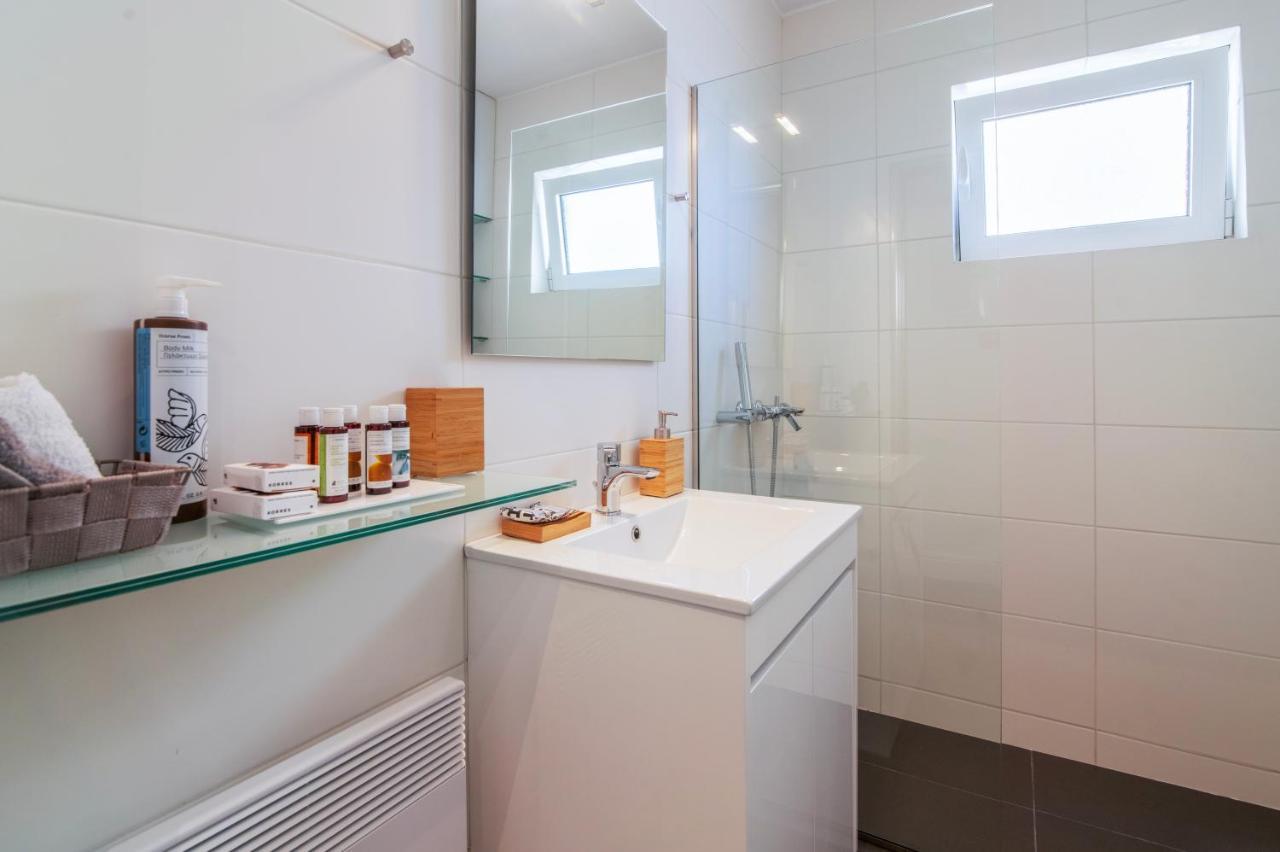 Sun & Sea Suite, Kavouri Athens Ngoại thất bức ảnh